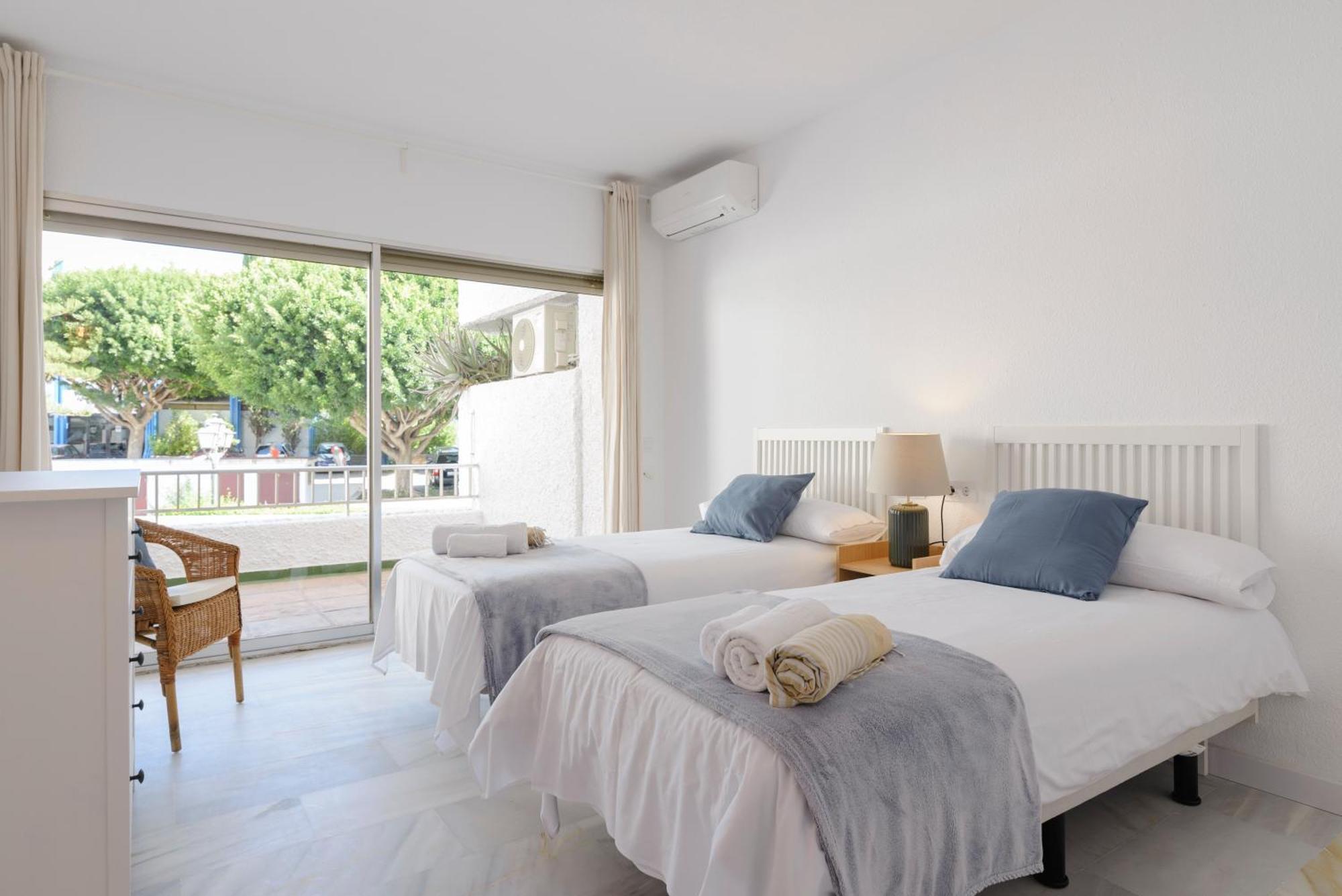 Jardines Del Mar Apartments Marbella Kültér fotó